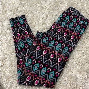 American Eagle leggings multi color Aztec print
